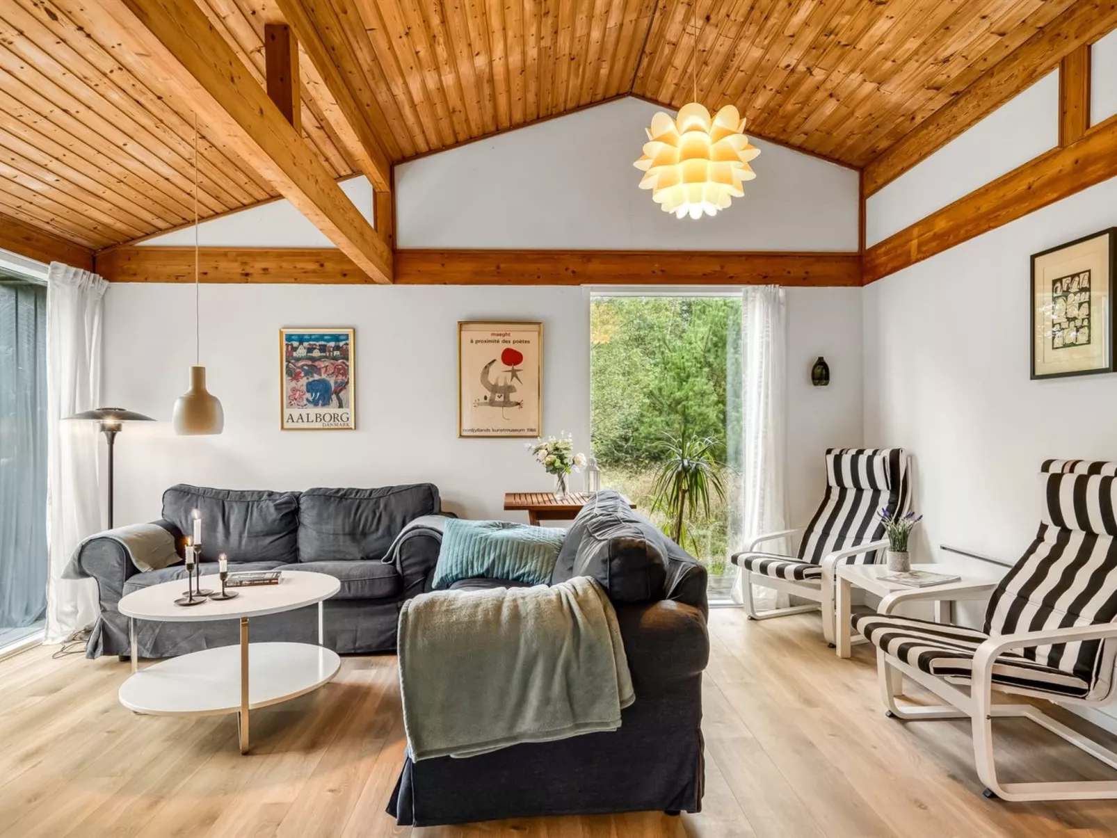 "Thomine" - 200m from the sea-Drinnen