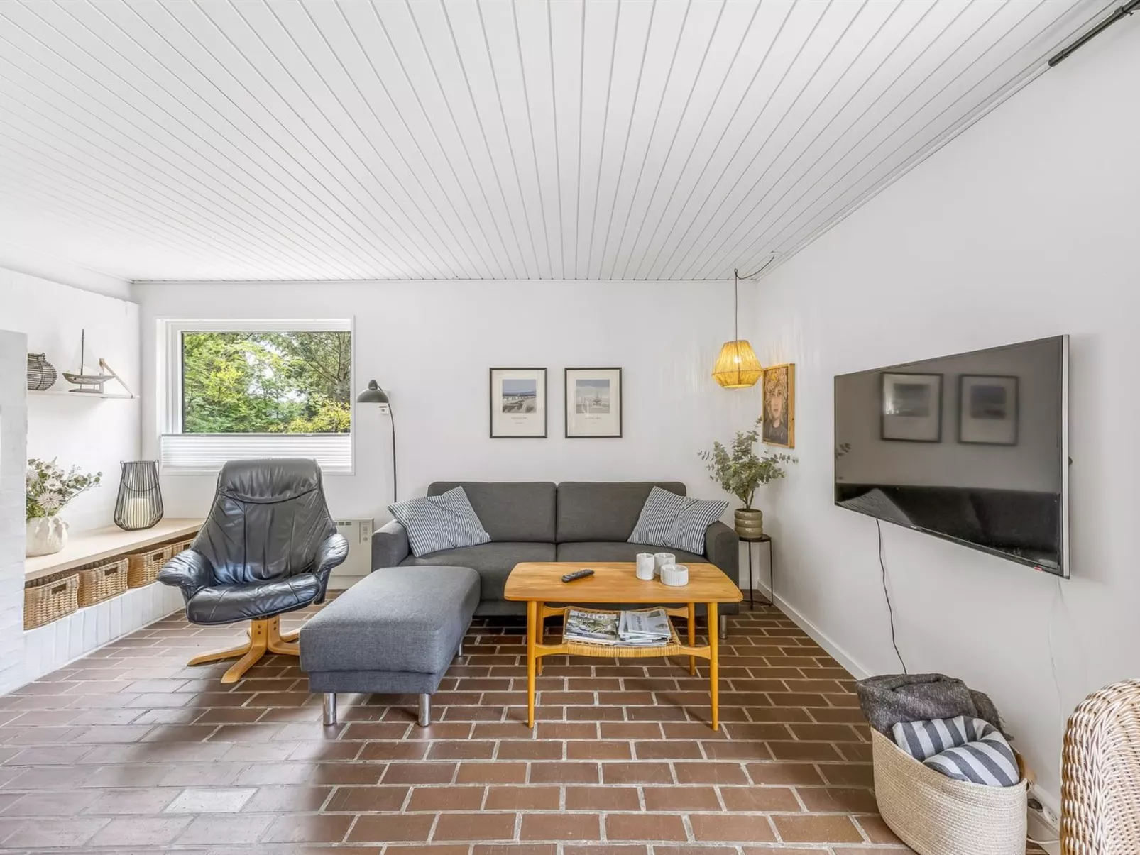 "Barba" - 2km from the sea-Drinnen