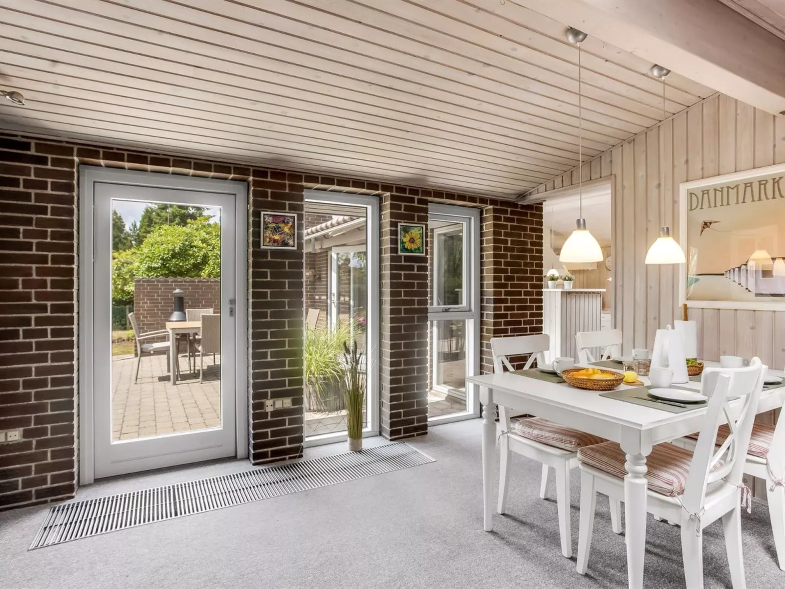 "Sessa" - 800m from the sea-Inside