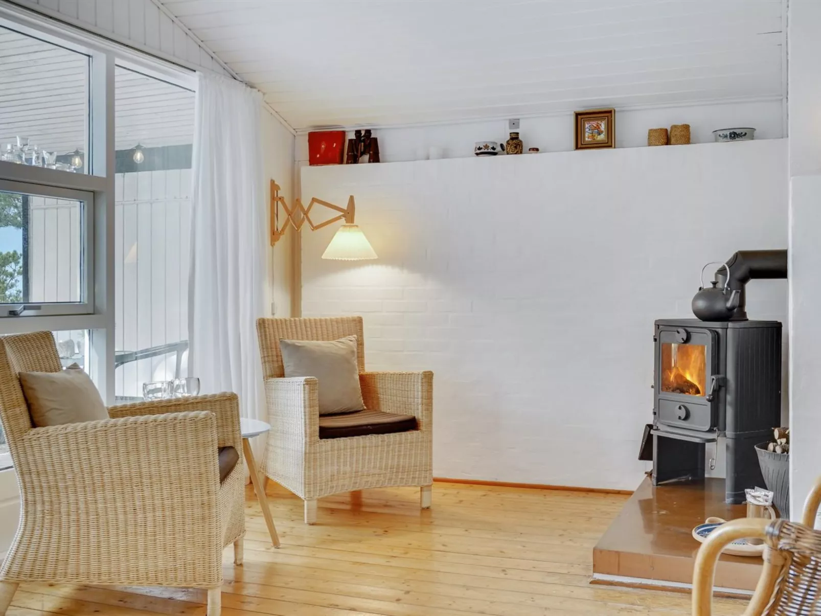 "Freda" - 100m to the fjord-Inside