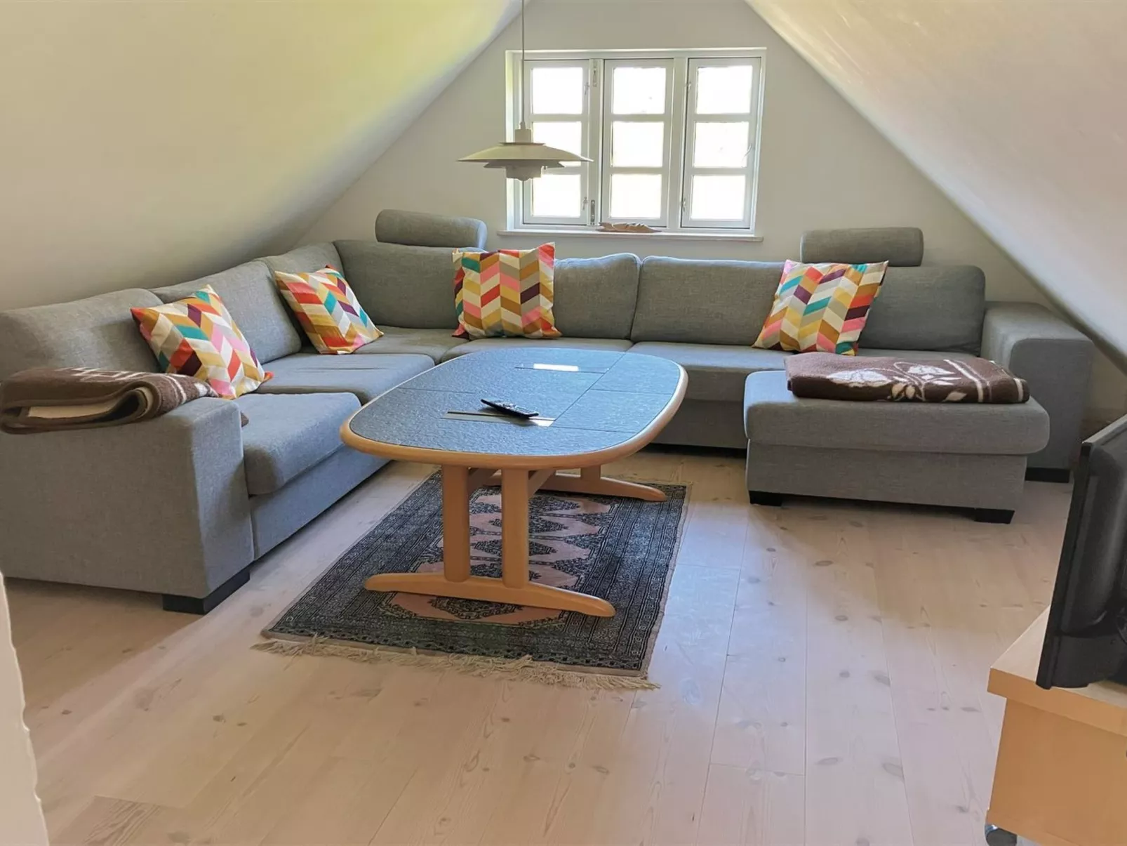 "Eva" - 1.5km to the fjord-Dedans