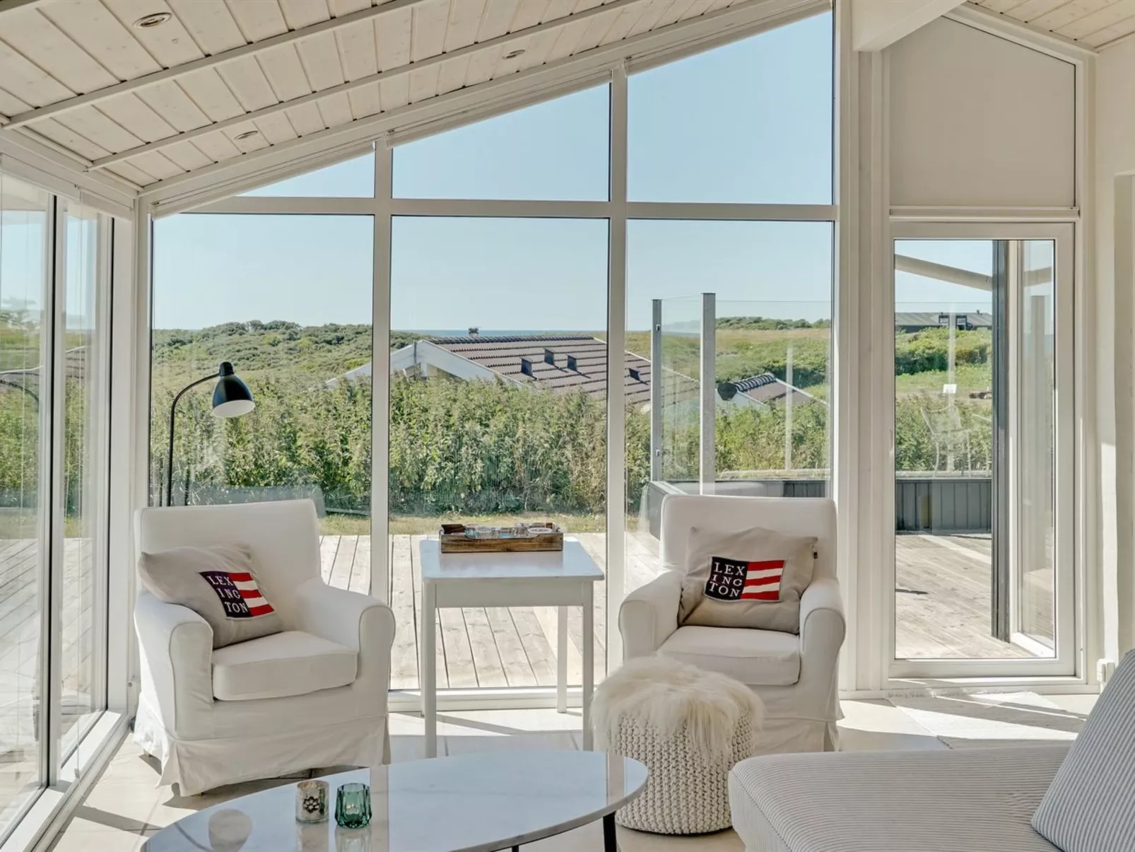 "Aella" - 150m from the sea-Inside