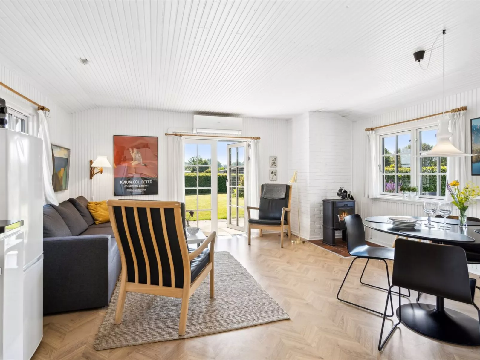 "Thomas" - 120m from the sea-Inside