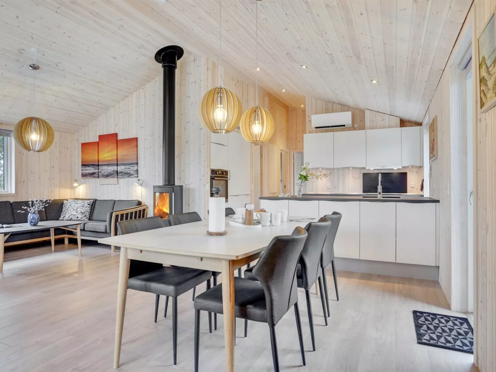 "Jerrit" - 225m from the sea-Dedans