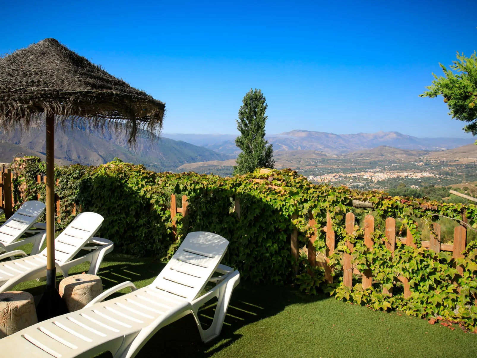 El Cerrillo - Cerro Negro-Outside