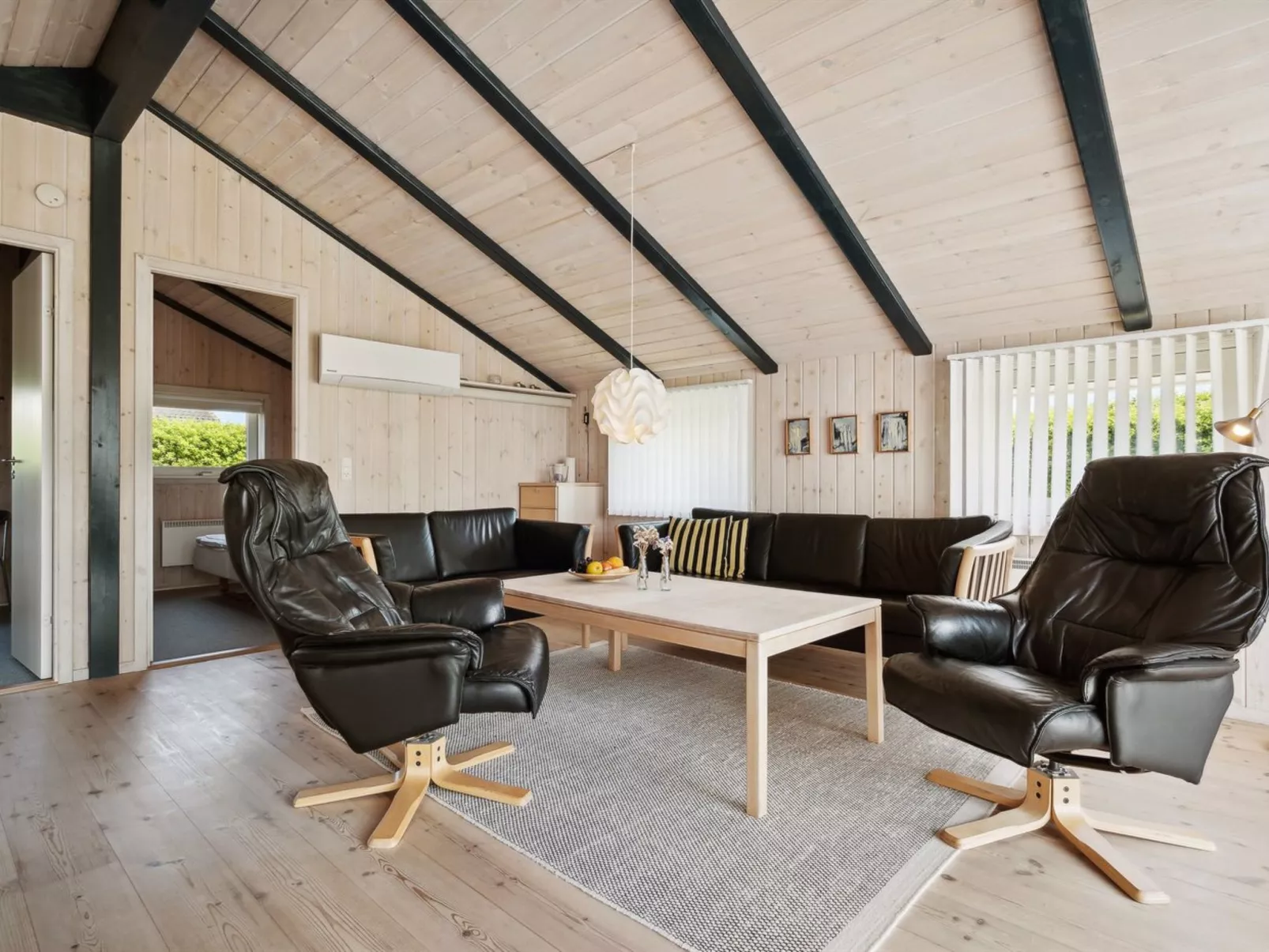 "Inge" - 300m from the sea-Drinnen