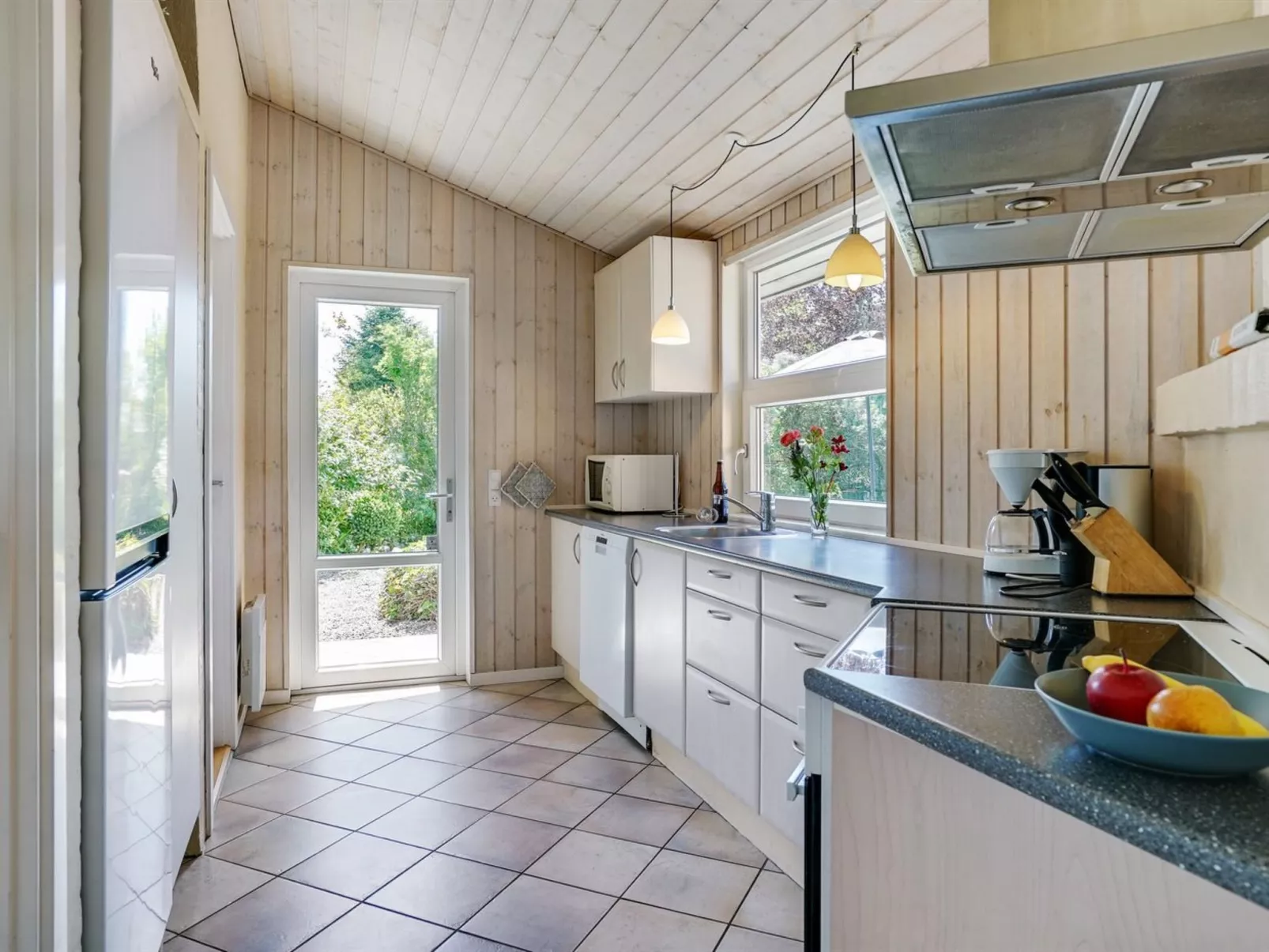 "Kajana" - 400m from the sea-Dedans