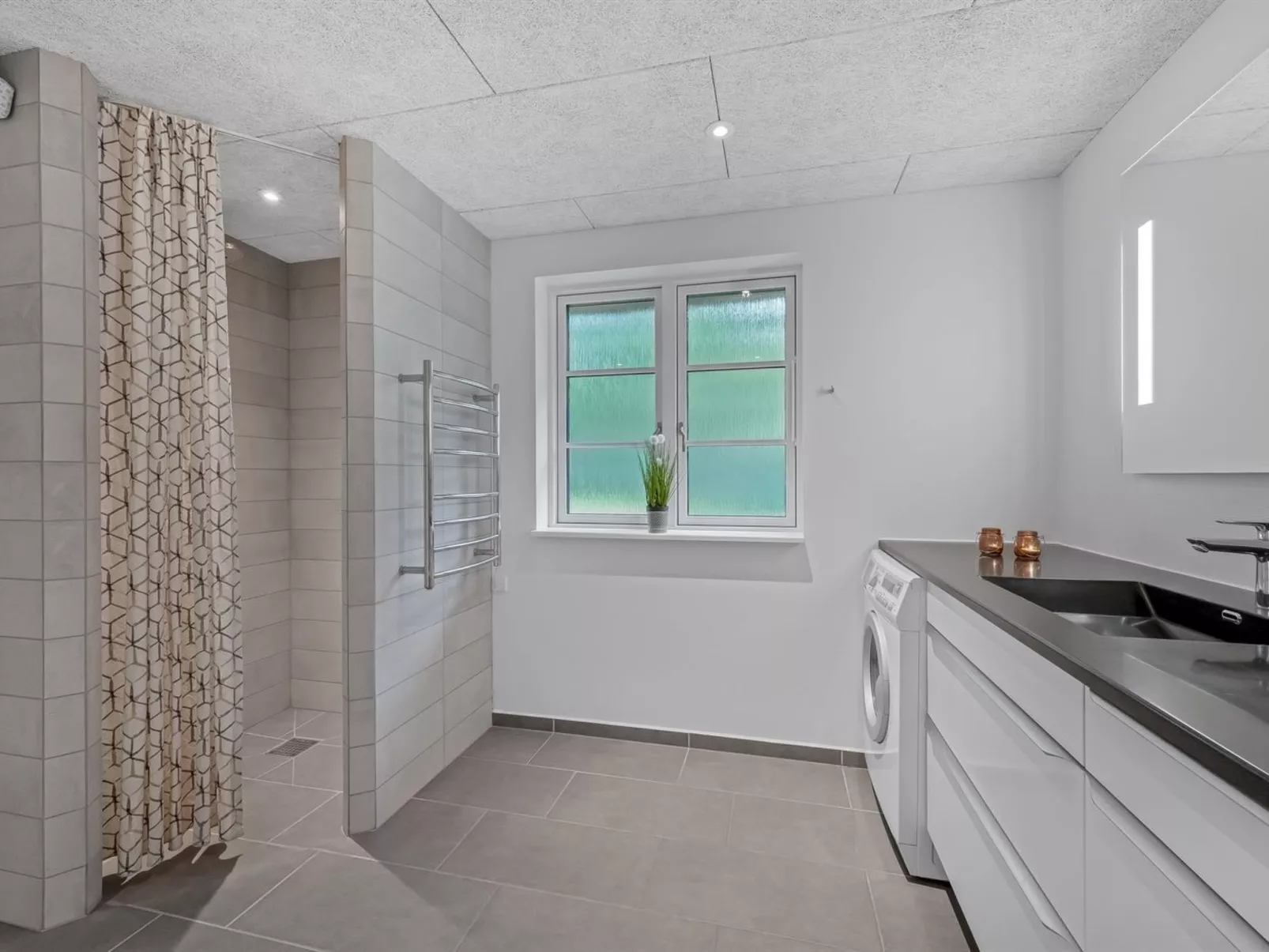 "Fina" - 15km from the sea-Inside