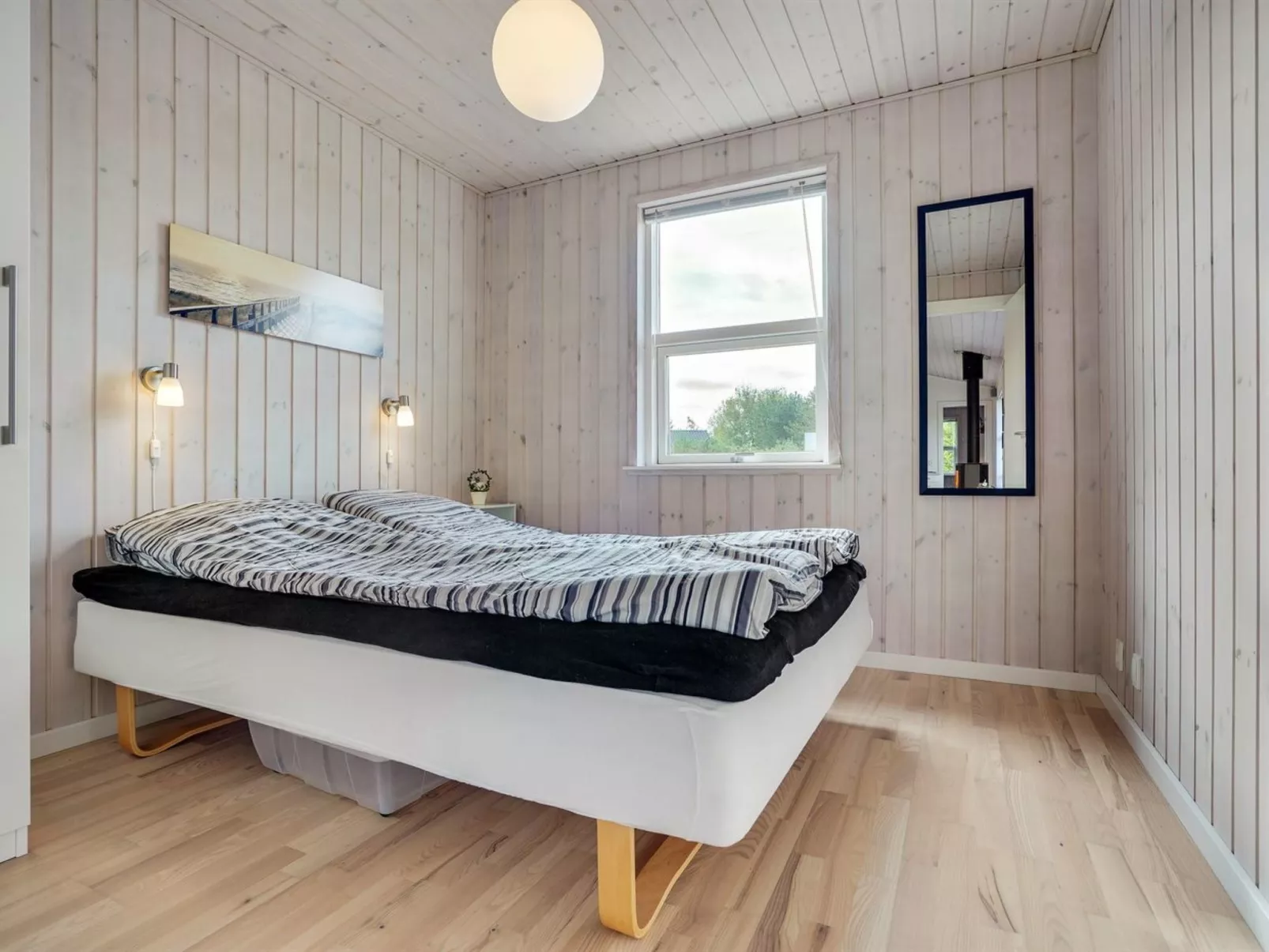 "Thure" - 1km from the sea-Inside