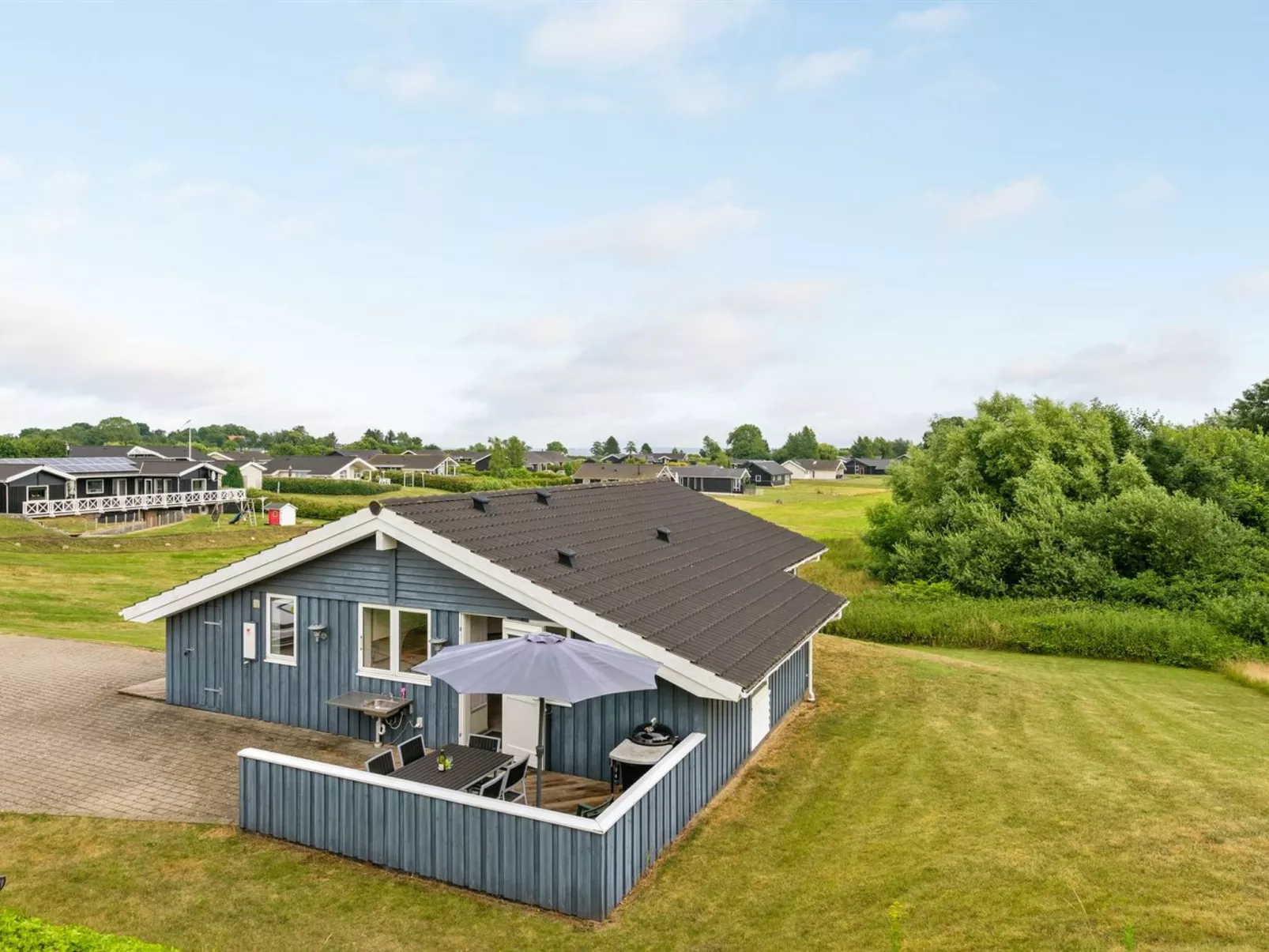 "Sisko" - 600m from the sea-Outside