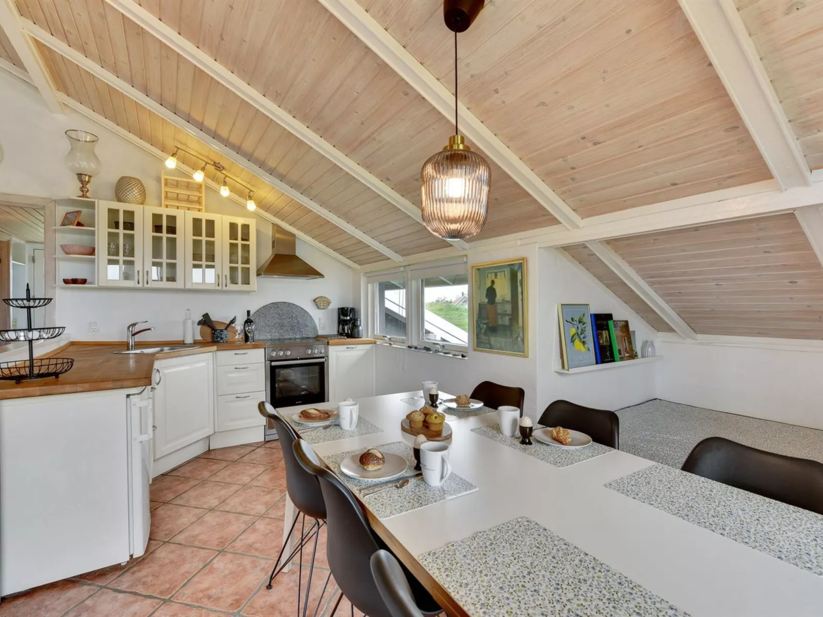 "Solbritt" - 330m to the fjord-Inside