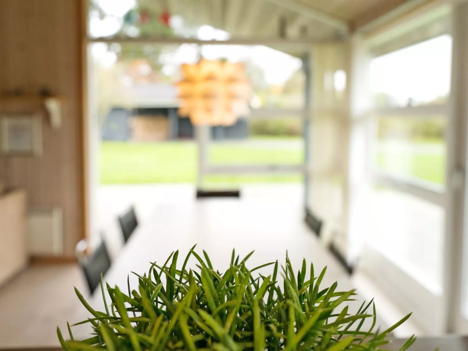 "Tayler" - 1.8km from the sea-Dedans