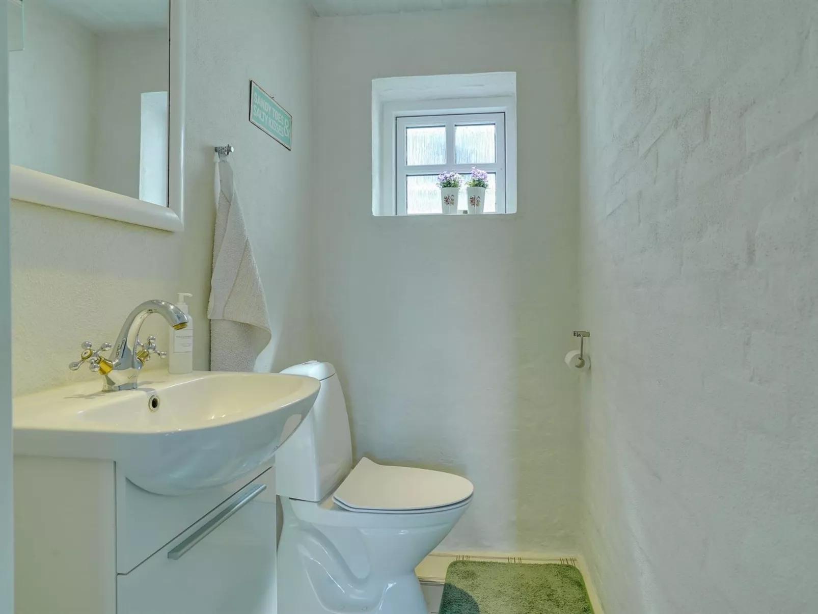 "Alberta" - 50m from the sea-Drinnen