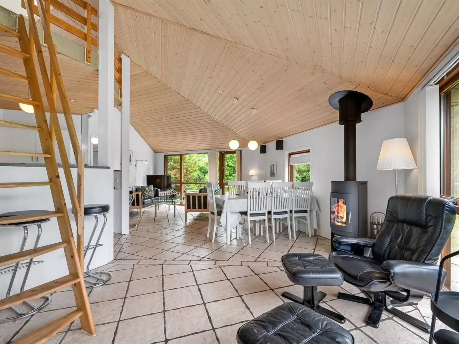 "Reiner" - 300m to the fjord-Dedans