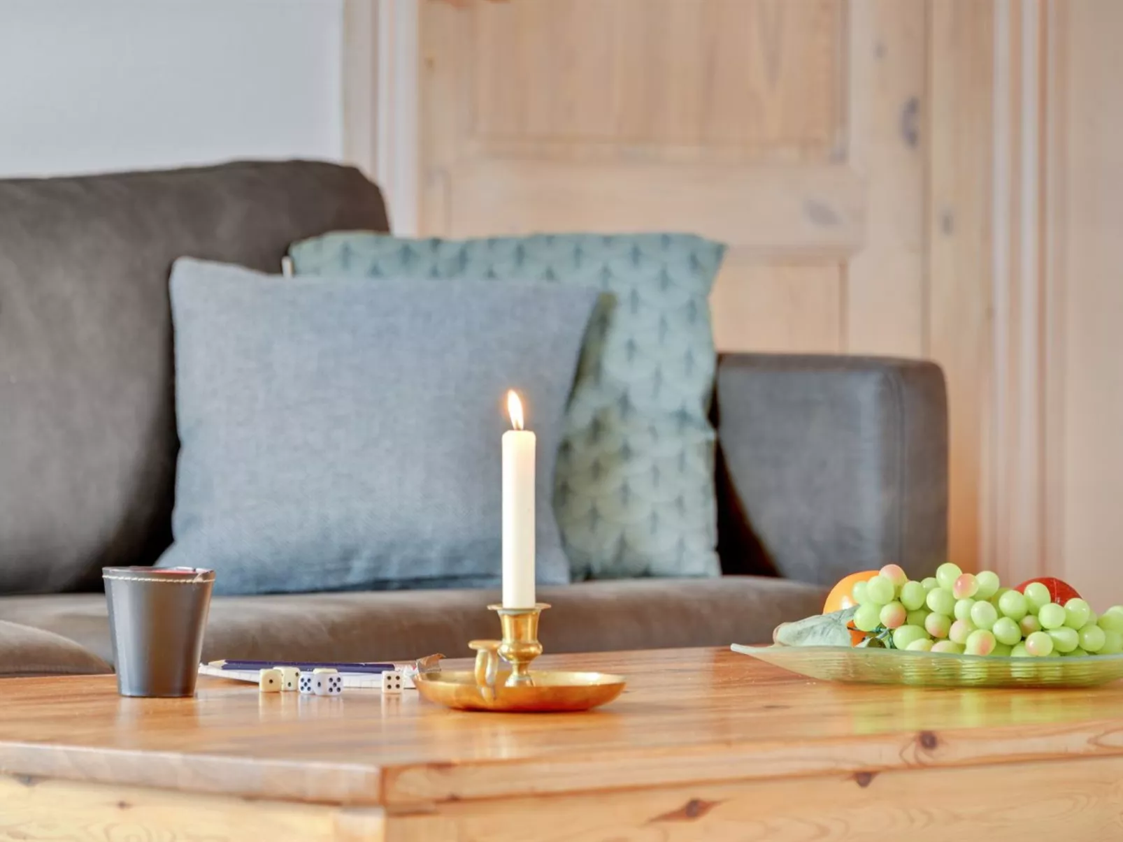 "Karmen" - 300m to the fjord-Dedans