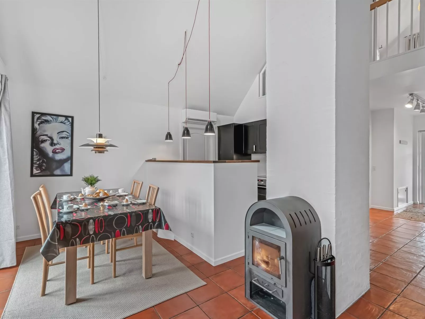 "Folkmar" - 800m from the sea-Inside