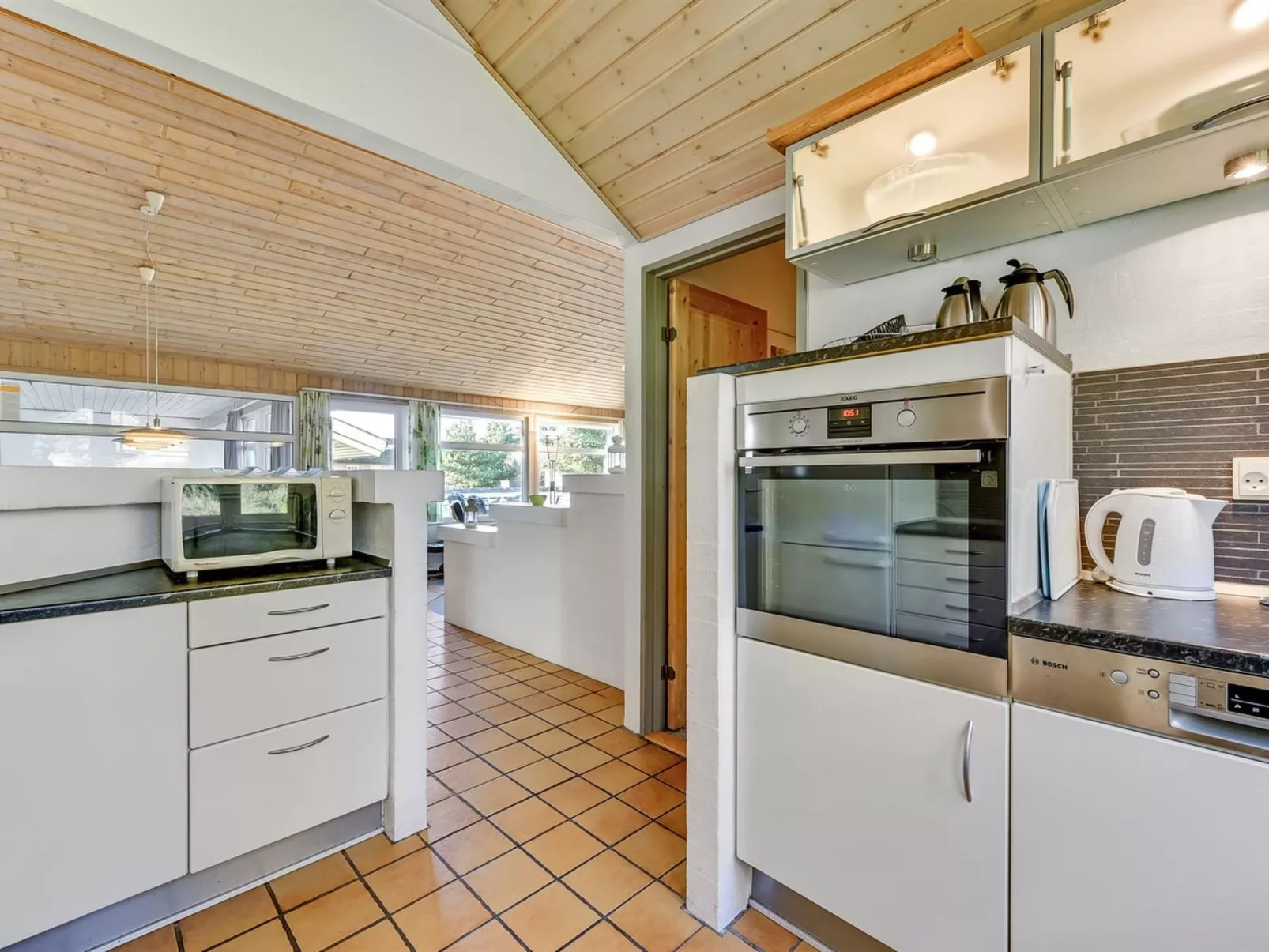 "Tali" - 700m from the sea-Inside