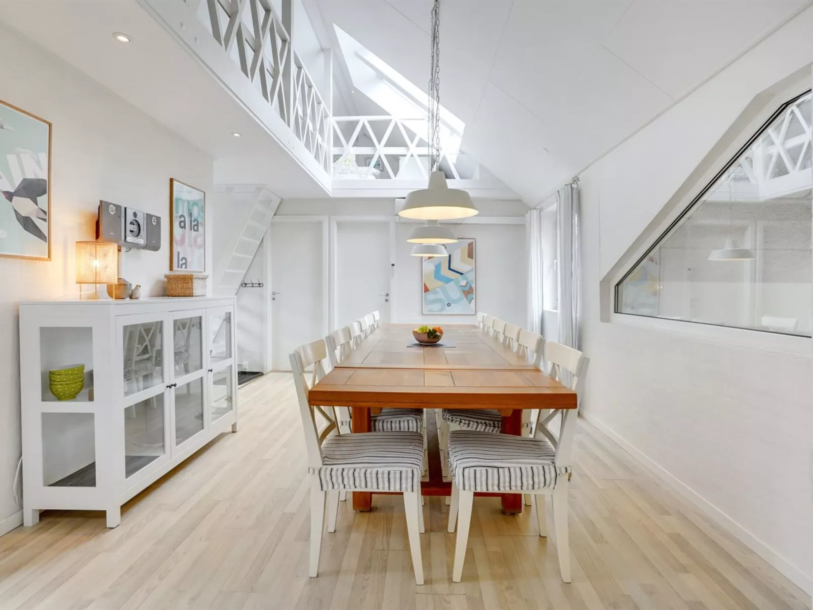 "Marjukka" - 10m from the sea-Inside