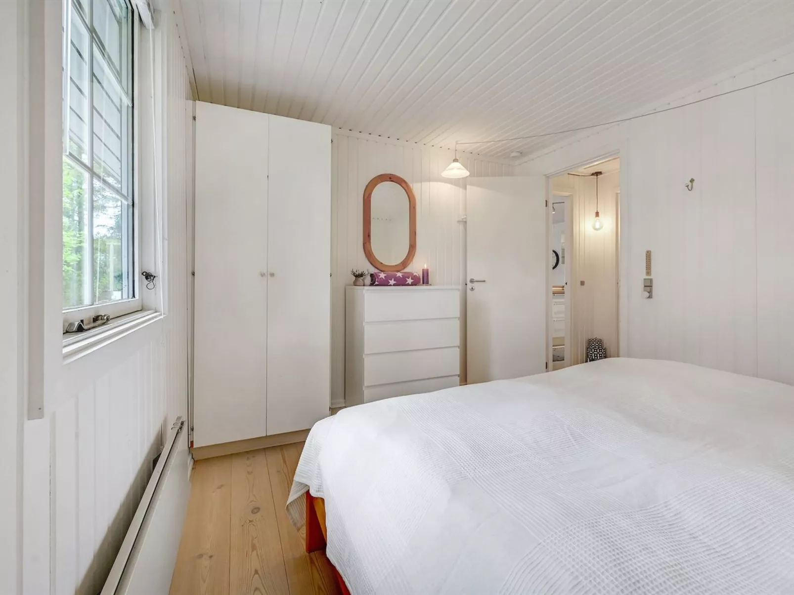 "Hamund" - 700m from the sea-Drinnen