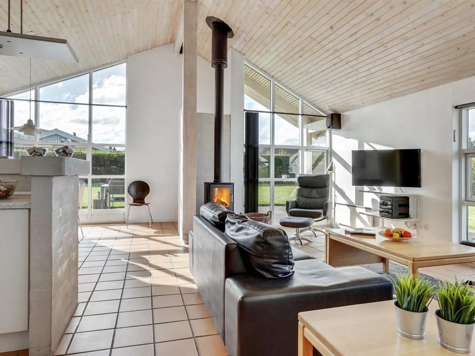 "Wreth" - 300m from the sea-Inside