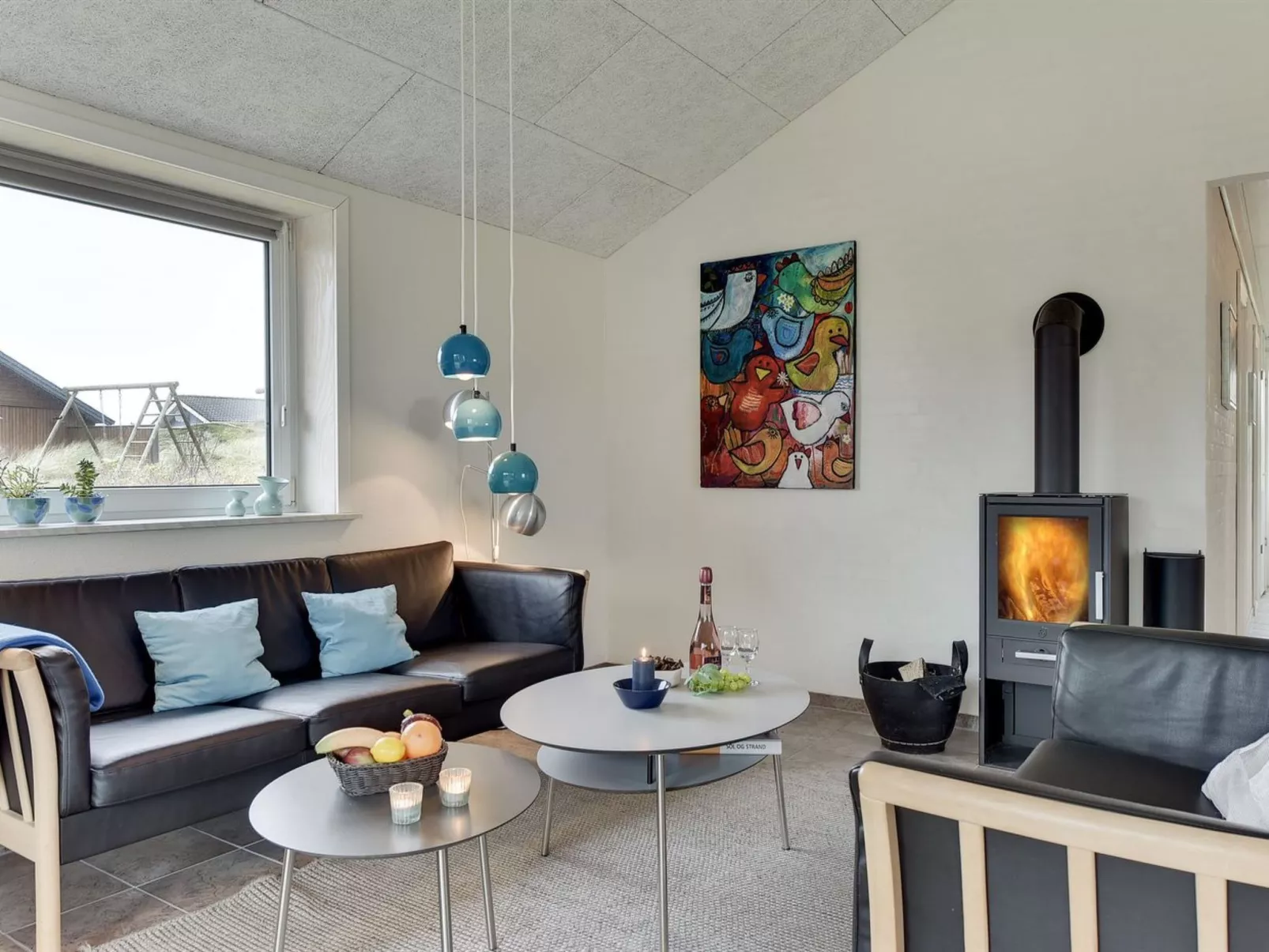 "Hawarth" - 300m to the fjord-Drinnen