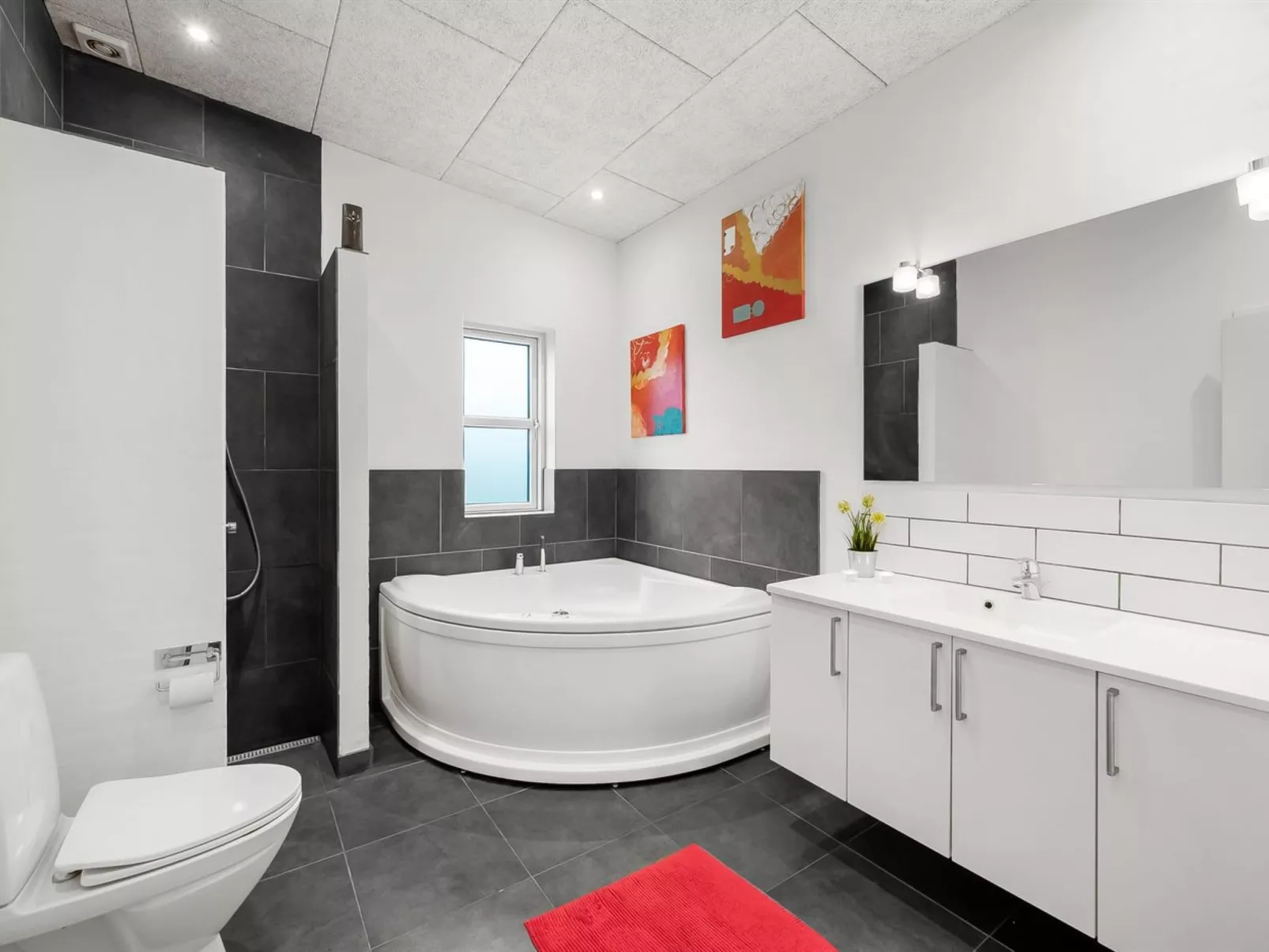 "Jarven" - 500m to the fjord-Dedans