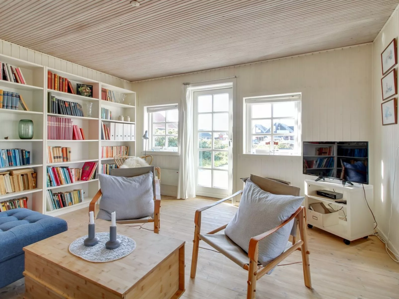 "Gudwer" - 300m from the sea-Inside