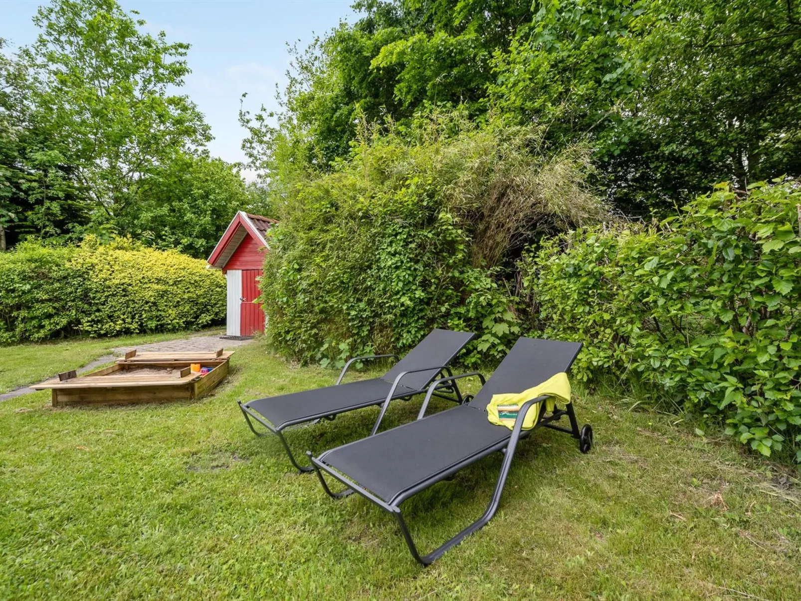 "Corinna" - 28km from the sea-Draußen