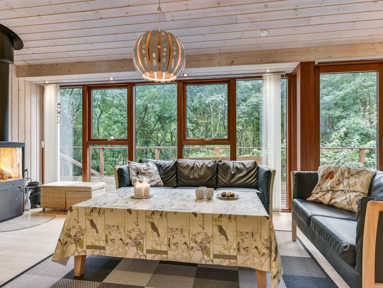 "Nelie" - 40km from the sea-Inside