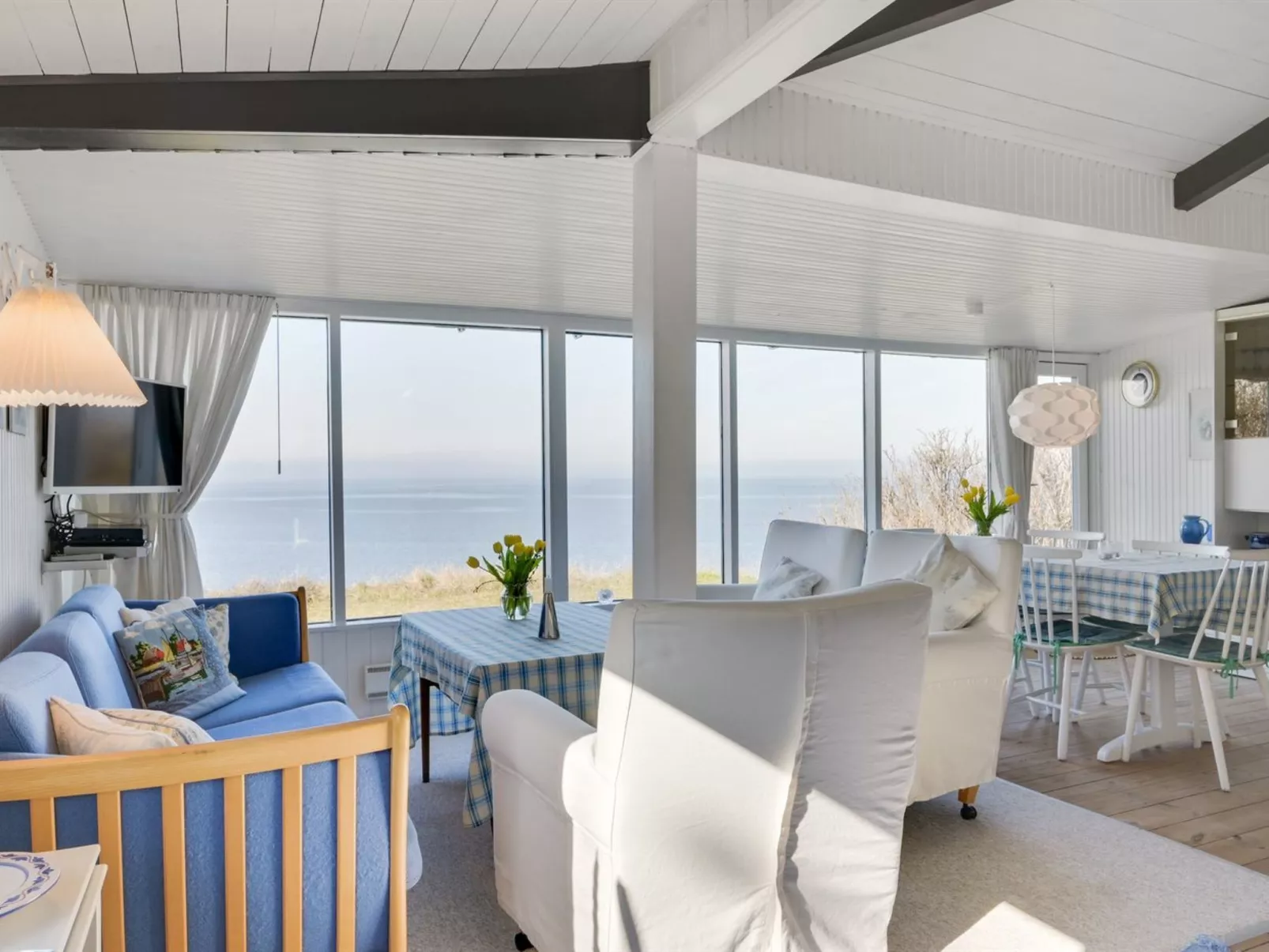 "Orwik" - 30m from the sea-Drinnen