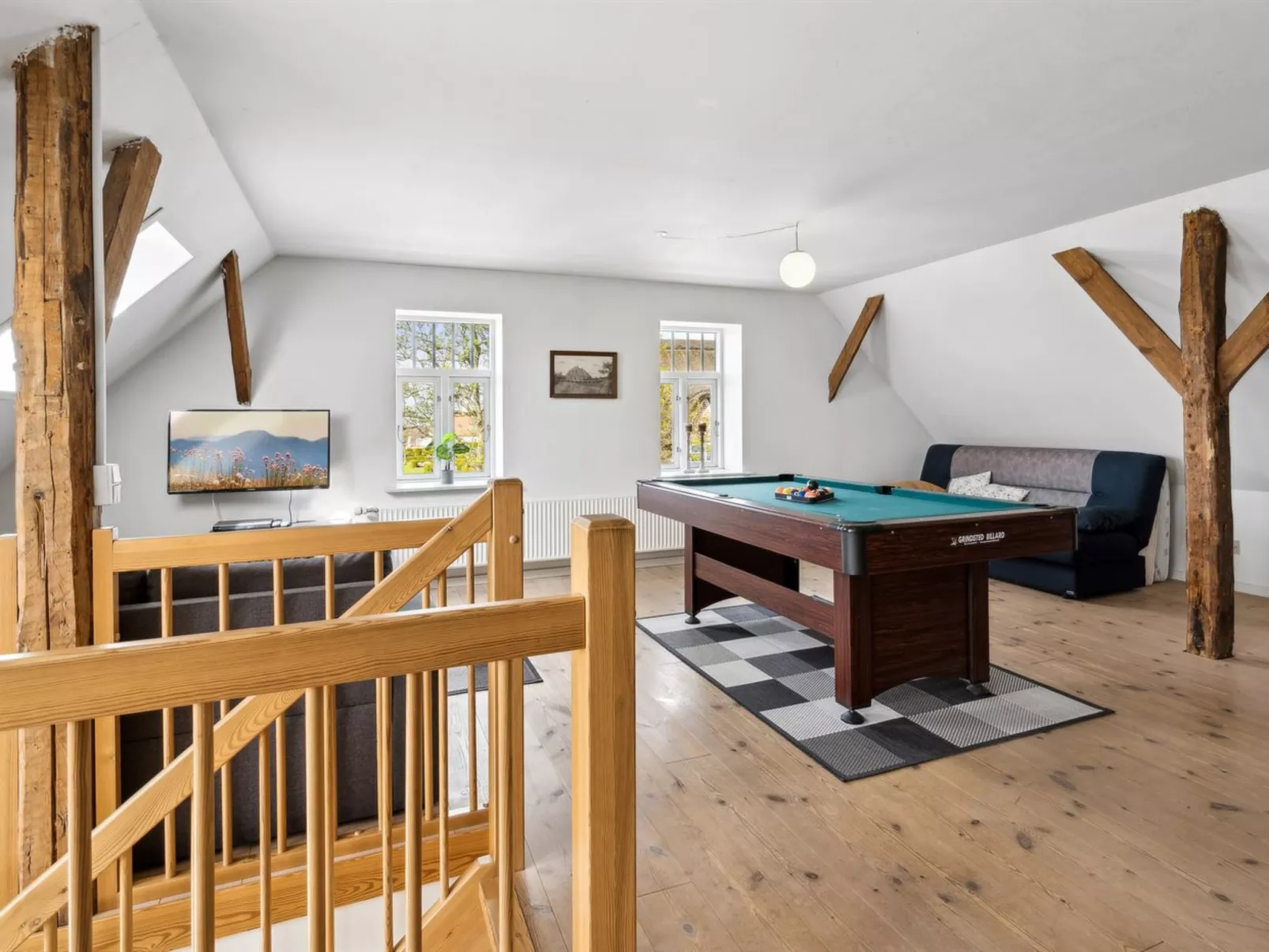 "Adine" - 13km from the sea-Inside