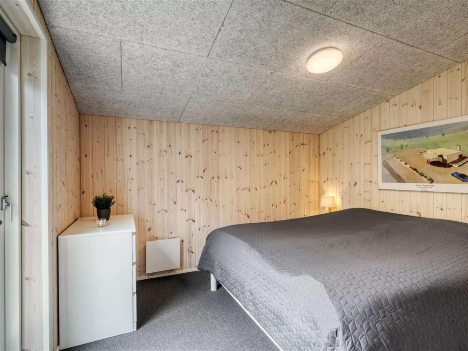 "Gustaf" - 400m to the fjord-Inside