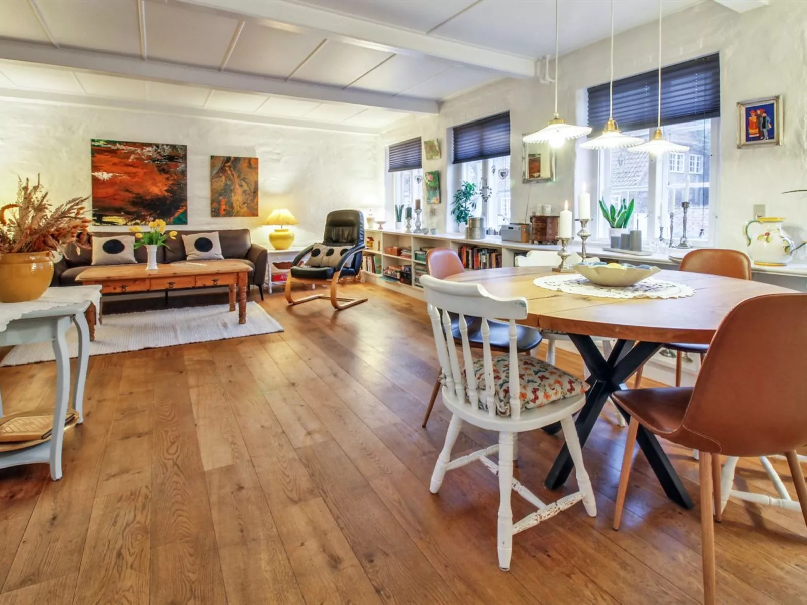 "Ajna" - 9.8km from the sea-Inside