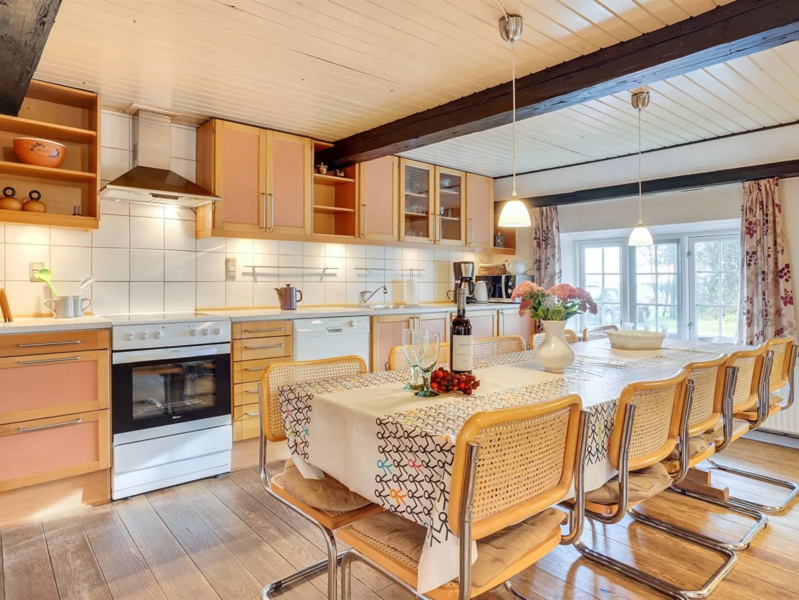 "Hedda" - 15km from the sea-Dedans