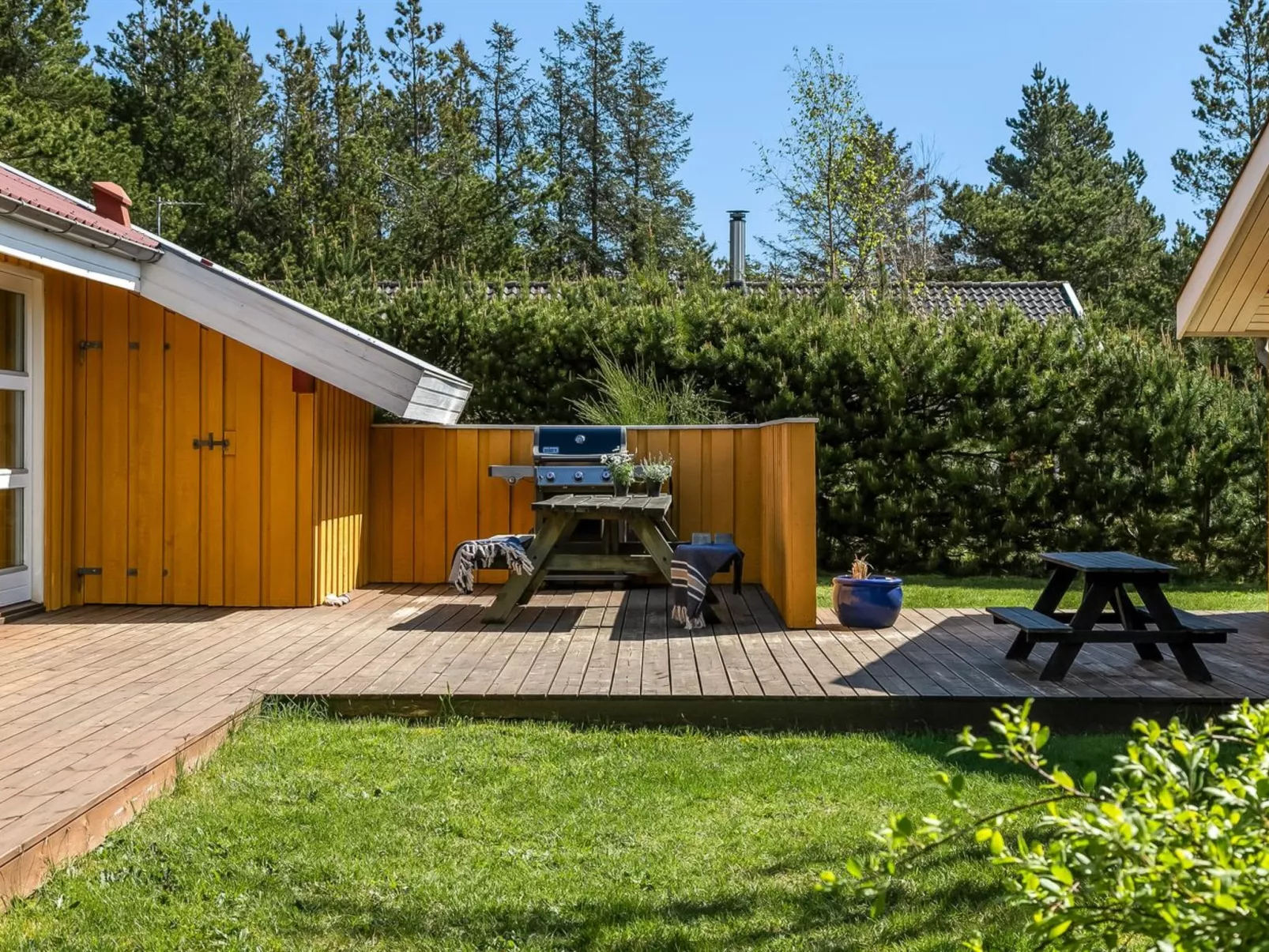 "Vetle" - 2.8km from the sea-Outside