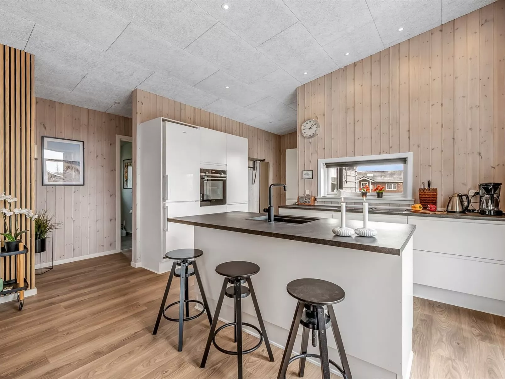 "Gela" - 1.3km to the fjord-Drinnen