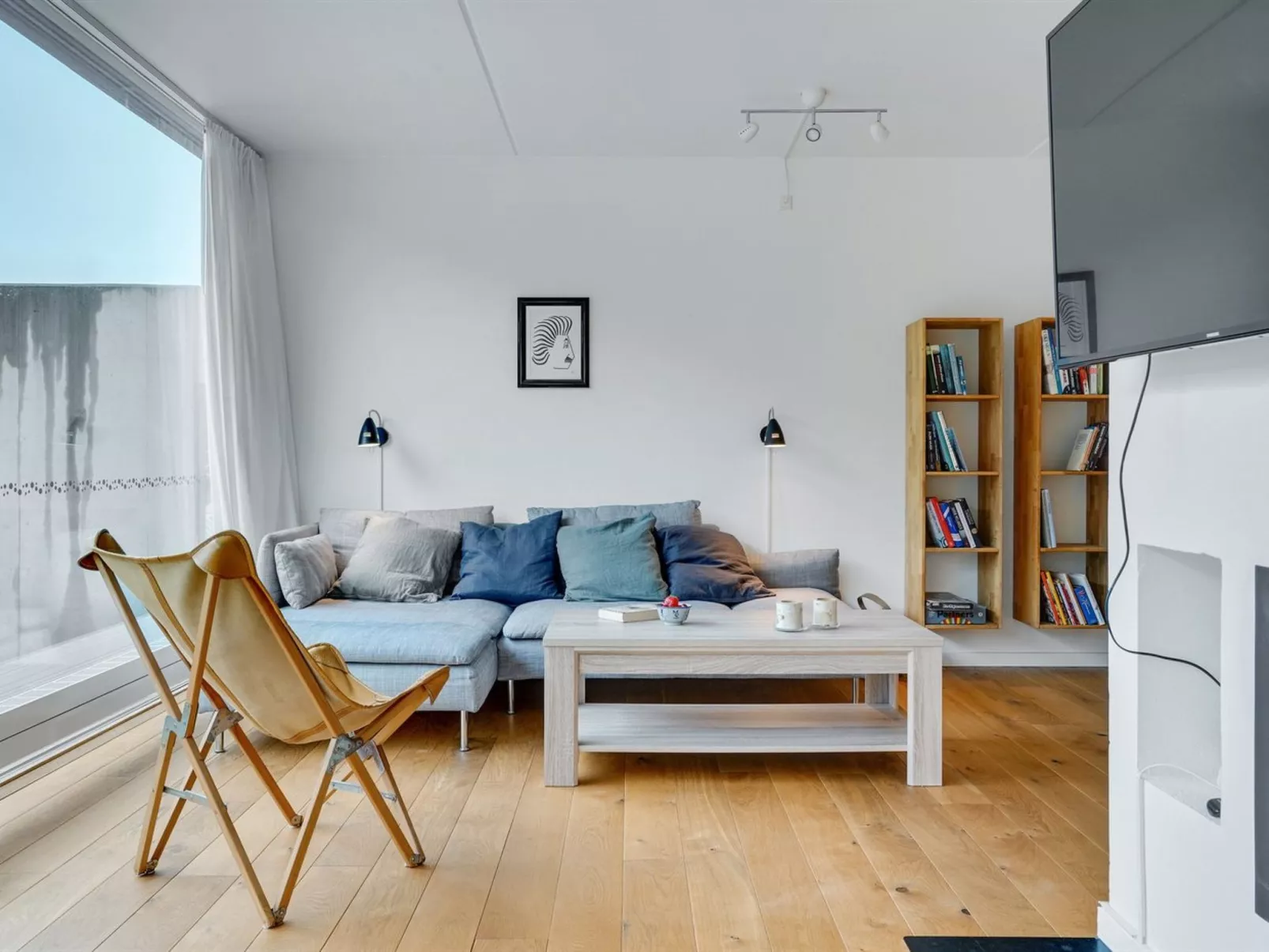 "Heigo" - 25m from the sea-Drinnen