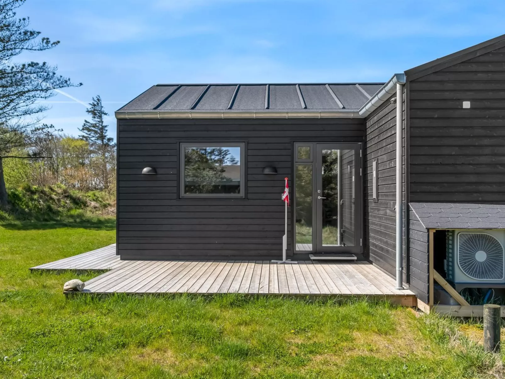 "Merete" - 900m from the sea-Draußen