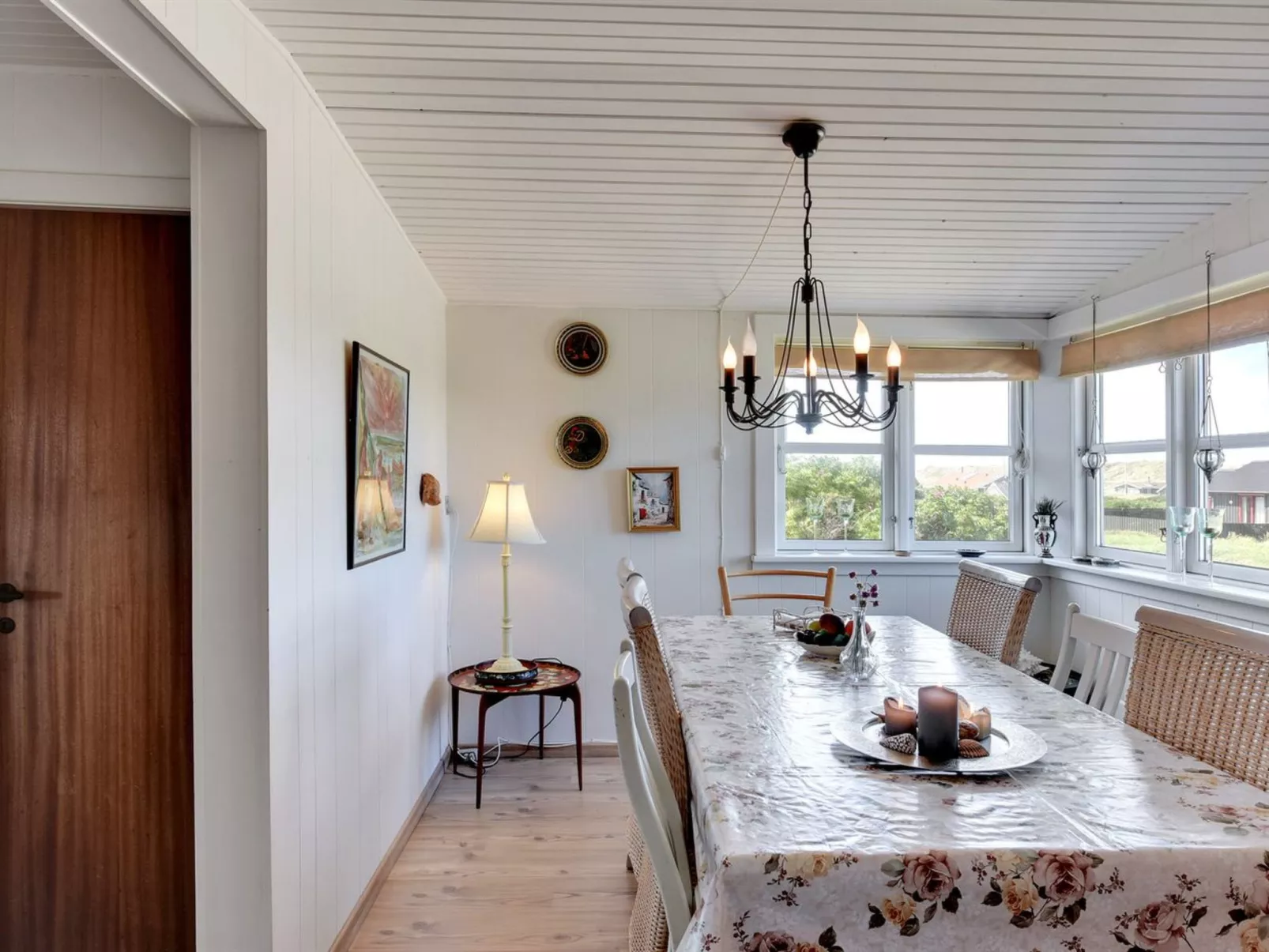 "Anik" - 100m from the sea-Inside