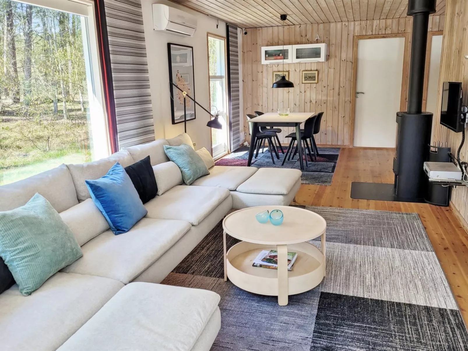 "Eftim" - 600m from the sea-Dedans