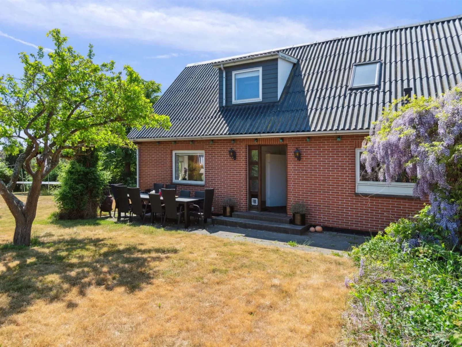 "Angelie" - 350m from the sea-Outside