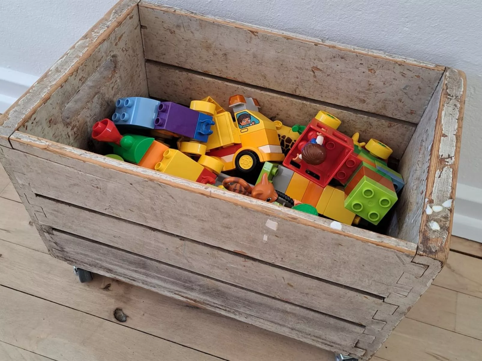 "Falk" - 900m from the sea-Inside