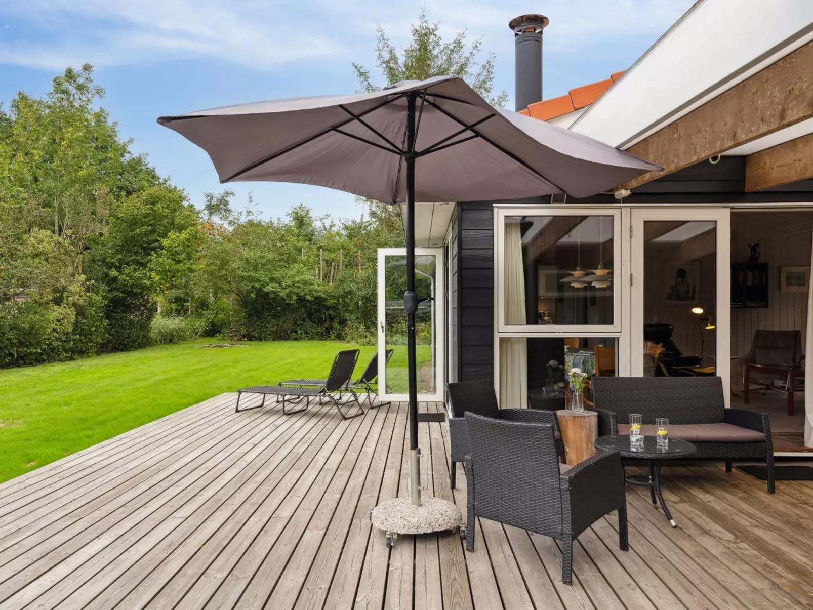 "Rikus" - 300m from the sea-Draußen