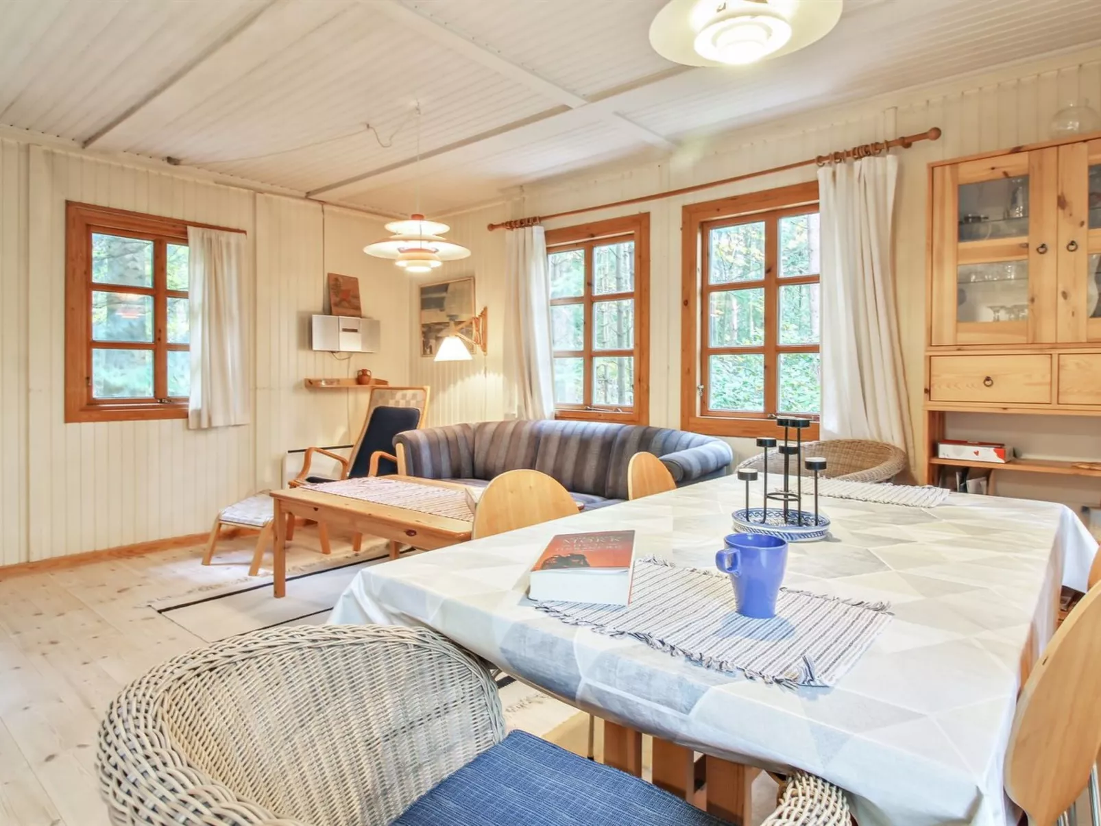 "Muriel" - 1.1km from the sea-Dedans