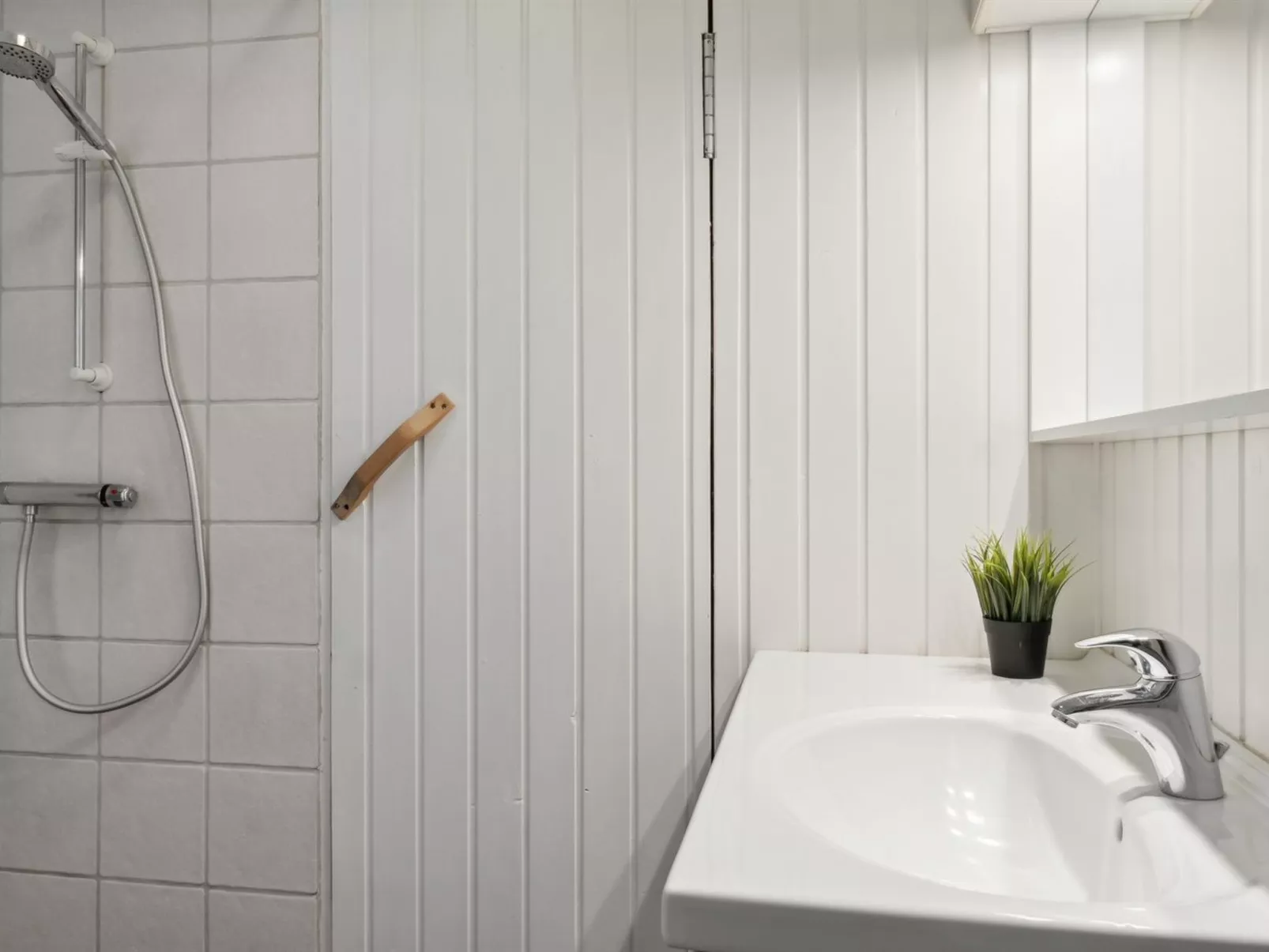 "Alkmar" -  from the sea-Inside