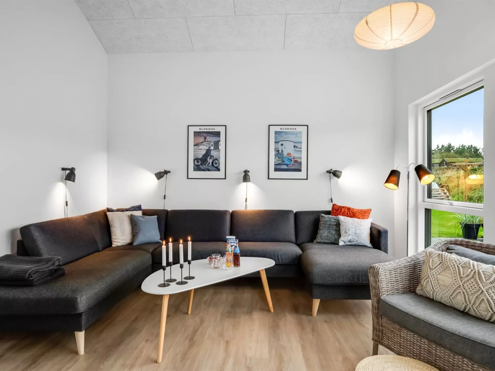 "Egil" - 1.5km from the sea-Drinnen