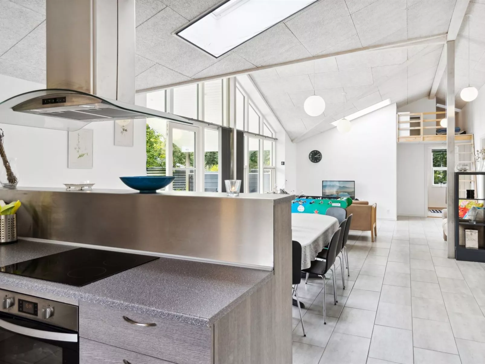 "Gisl" - 1.3km from the sea-Inside