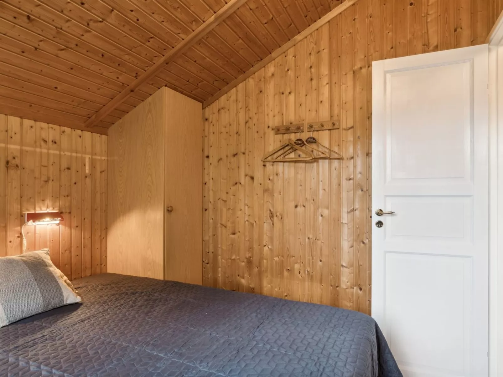 "Eyer" - 20m from the sea-Dedans