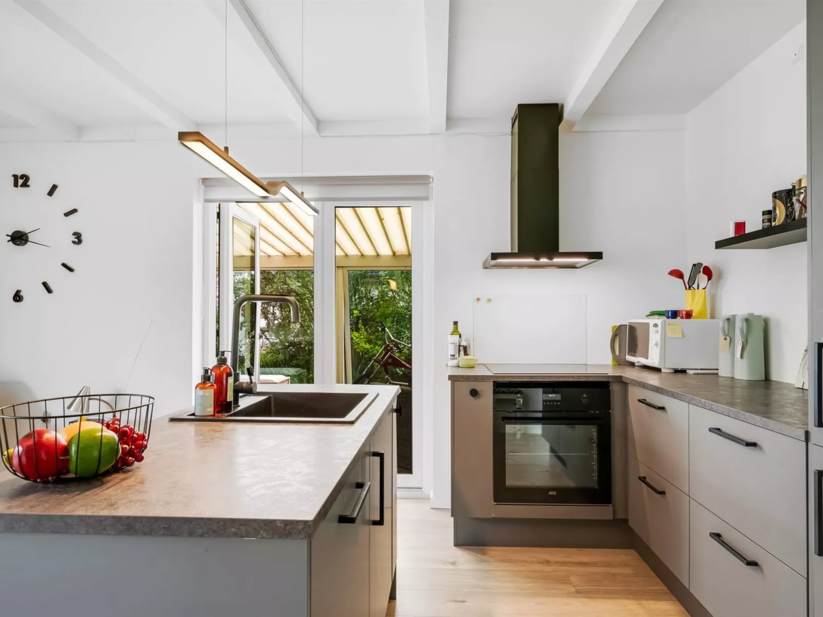 "Othinkarl" - 1km from the sea-Dedans