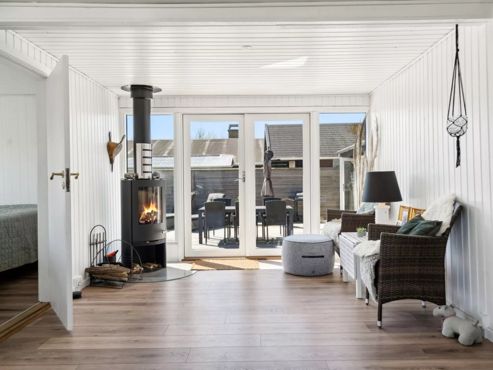 "Elisabeta" - 60m from the sea-Inside